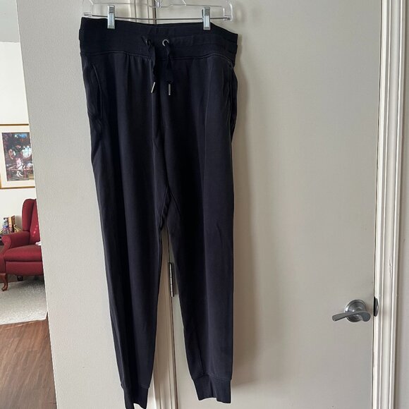 Athleta Balance Jogger Pants Black Size Medium - Picture 1 of 7